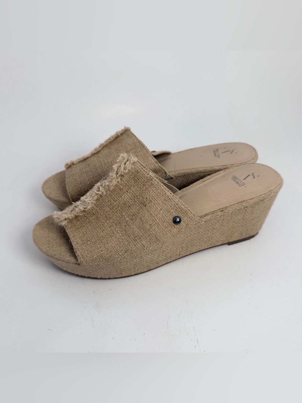 Simply Vera Vera Wang Tan Frayed Wedge Slide Mules